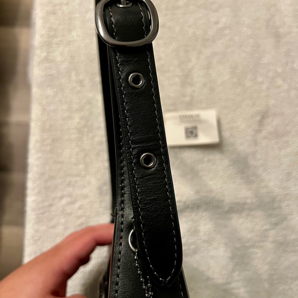 Coach Eliza Black Leather Shoulder Bag - Picture 3 of 15